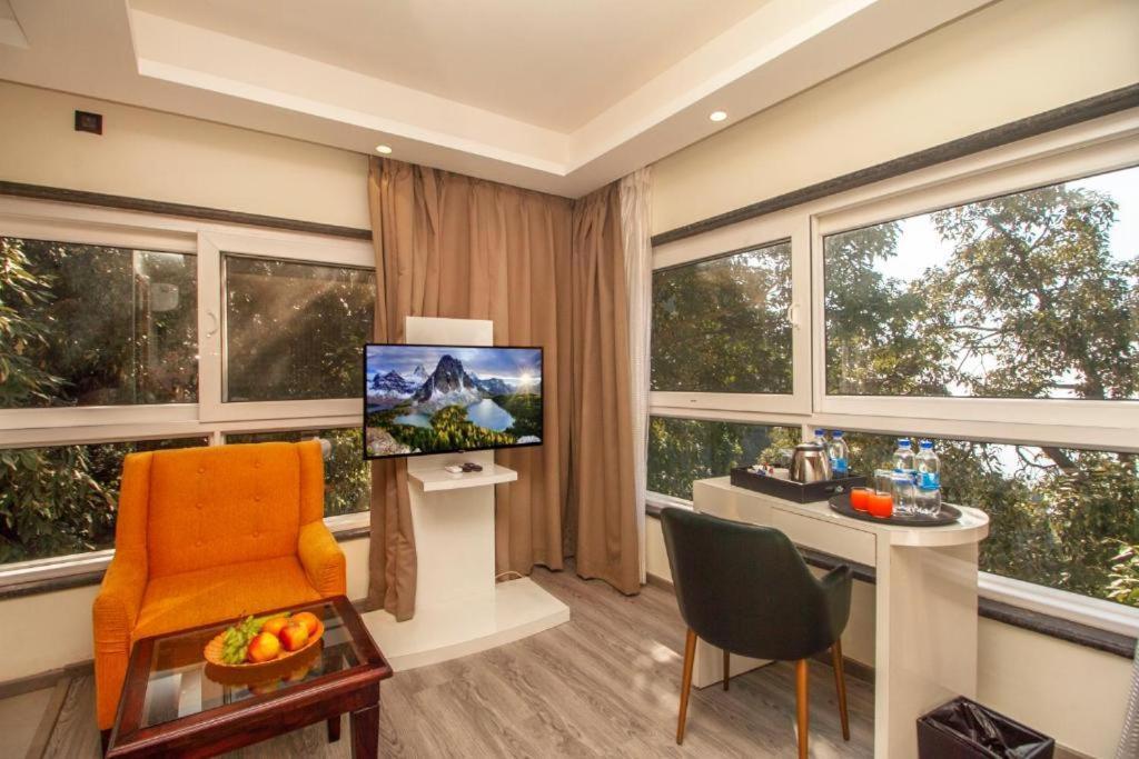 Baris Resort Mussoorie Exteriér fotografie